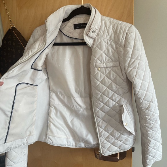 Zara - Picture 4 of 4